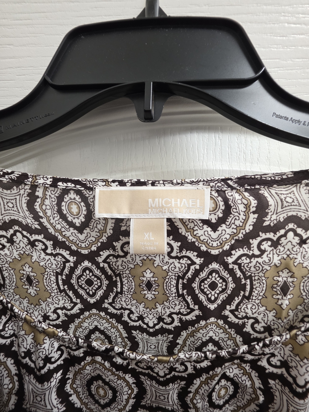 MICHAEL Michael Kors Brown & Cream Geometric Puff-Sleeve Blouse - Picture 3 of 4